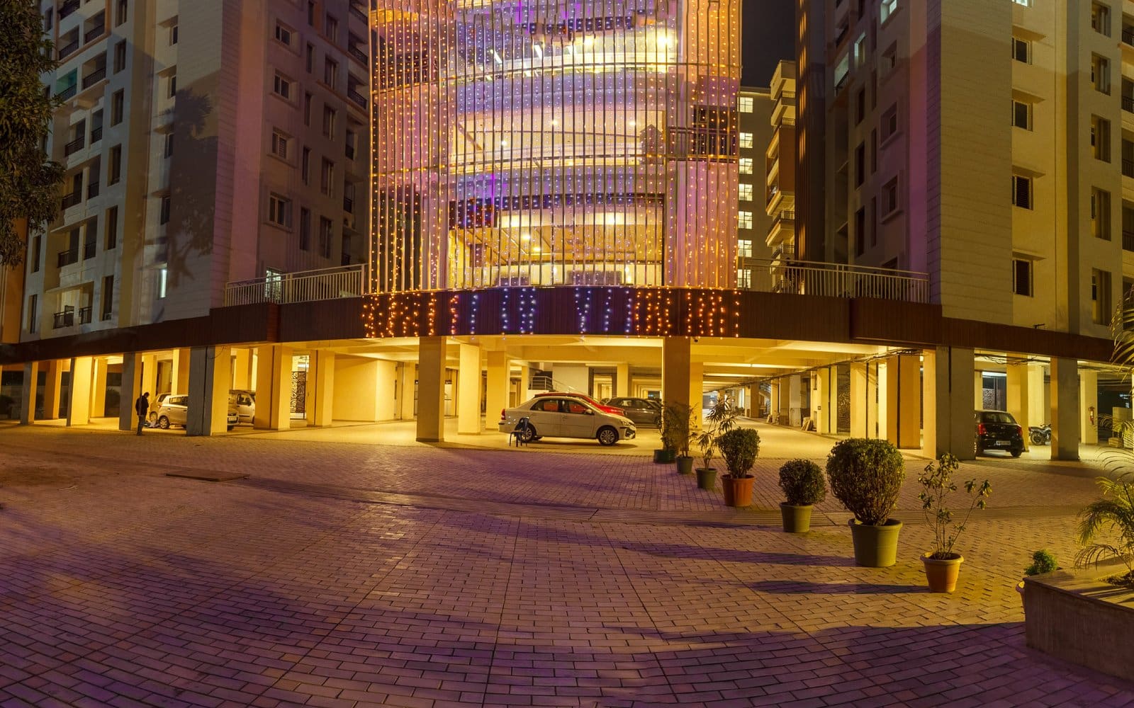 paramount-grande-9